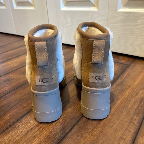 UGG Brooklyn Sunburst Women’s Platform Boots NEW - Picture 3 of 10